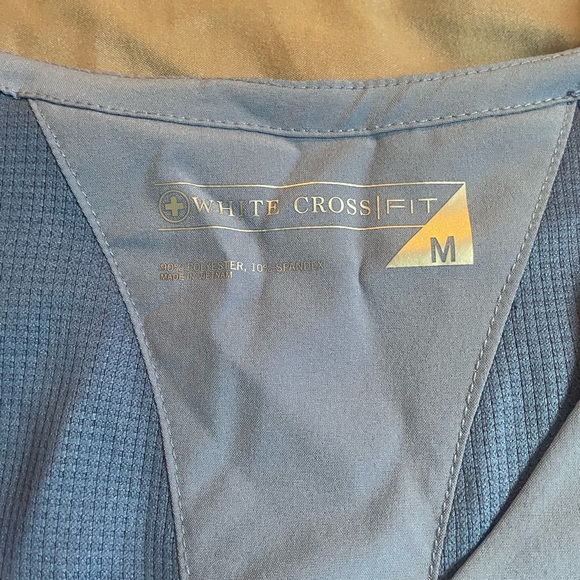 white cross fit top - Picture 3 of 3